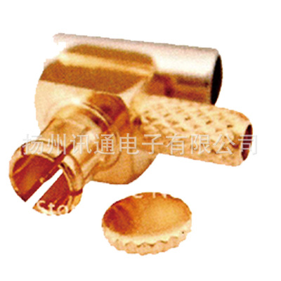 MMCX Male Crimp 90&deg; XT-MMCX 016