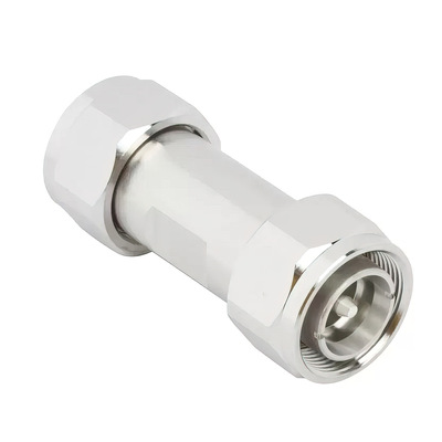 4.3-10 插头到 4.3-10 插头适配器 50 Ohm 直连2